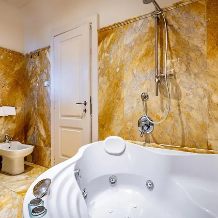 Yd Bardi Apartment Florence